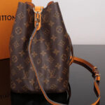 Louis Vuitton Neonoe M43430 M44020
